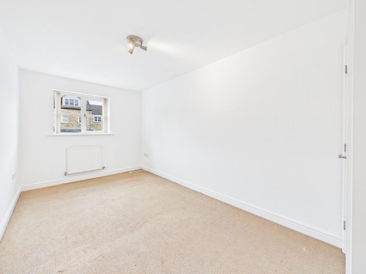 Pepper Hill Lea, Off Damens Road, Keighley