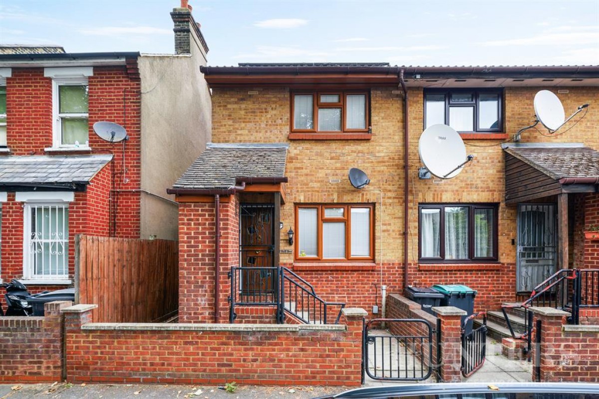 Park View Road, London, N17