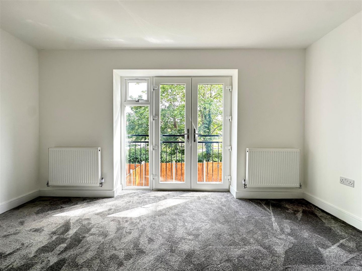 4 bedroom House to let in Scotts Road, Stourbridge
