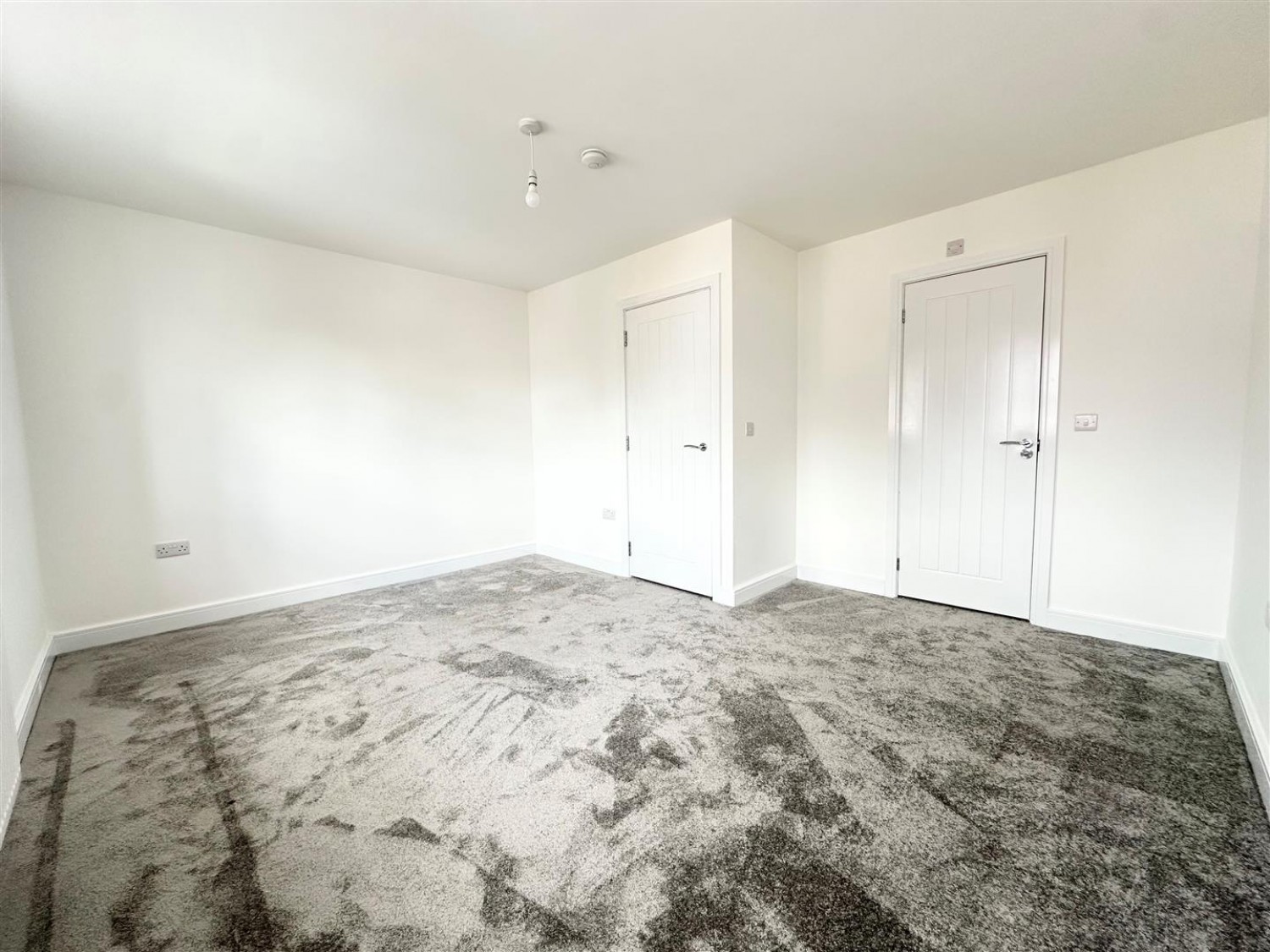 4 bedroom House to let in Scotts Road, Stourbridge
