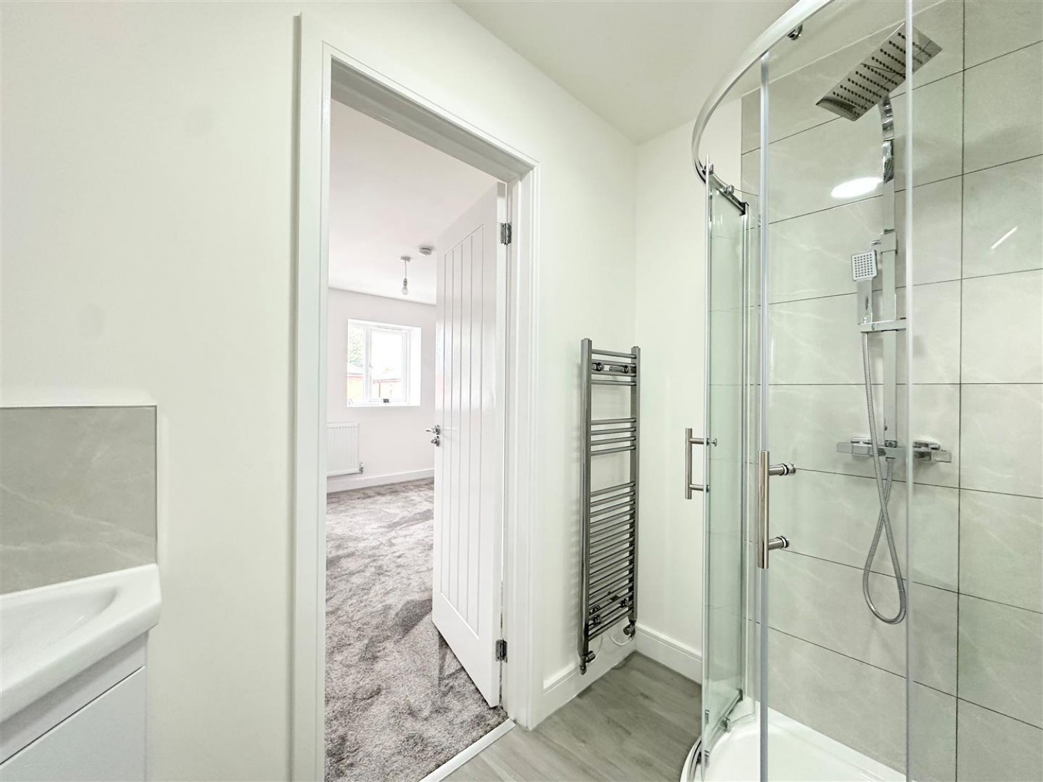 4 bedroom House to let in Scotts Road, Stourbridge