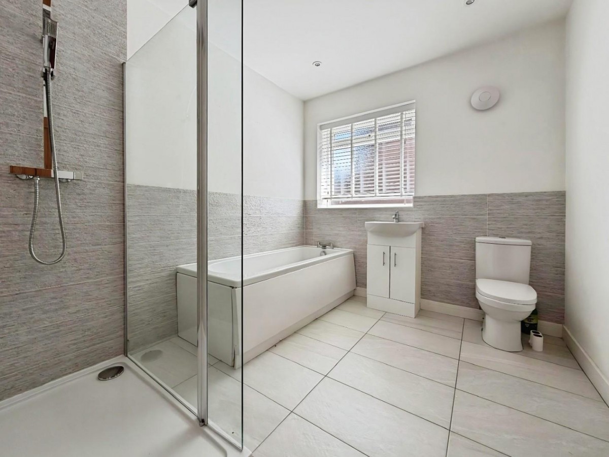 Rosedale Drive, Leigh
