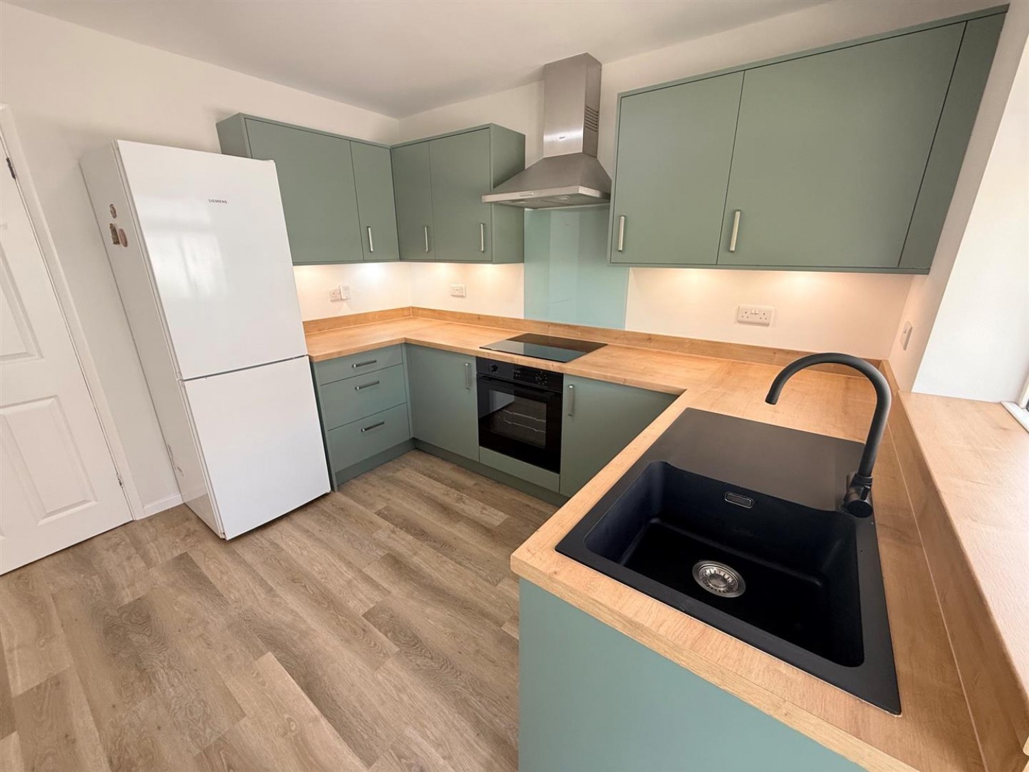 Lea Vale Road, Stourbridge, DY8 2AZ