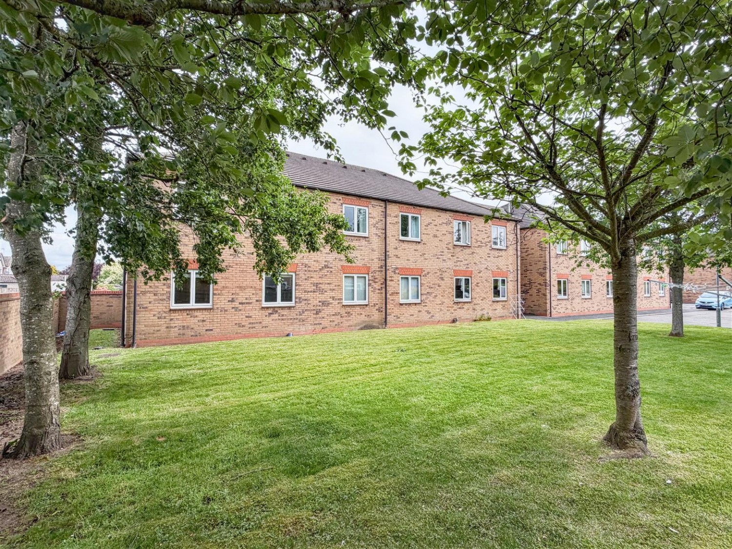 Oak Tree Court, Haxby, York