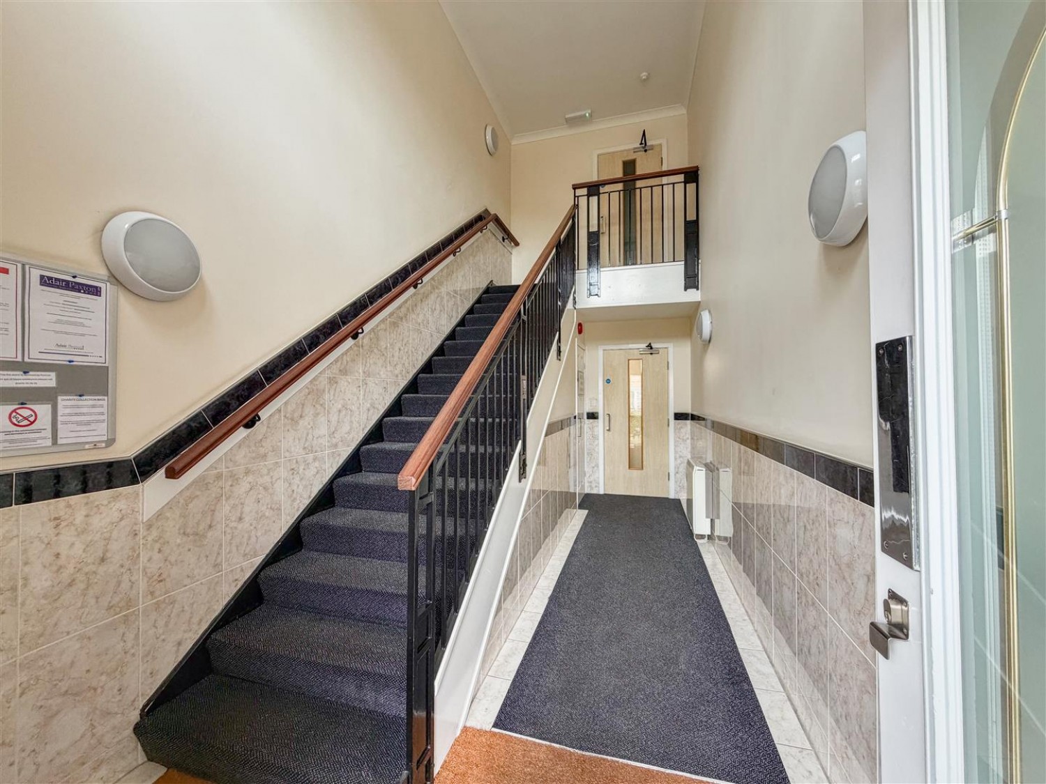 Oak Tree Court, Haxby, York
