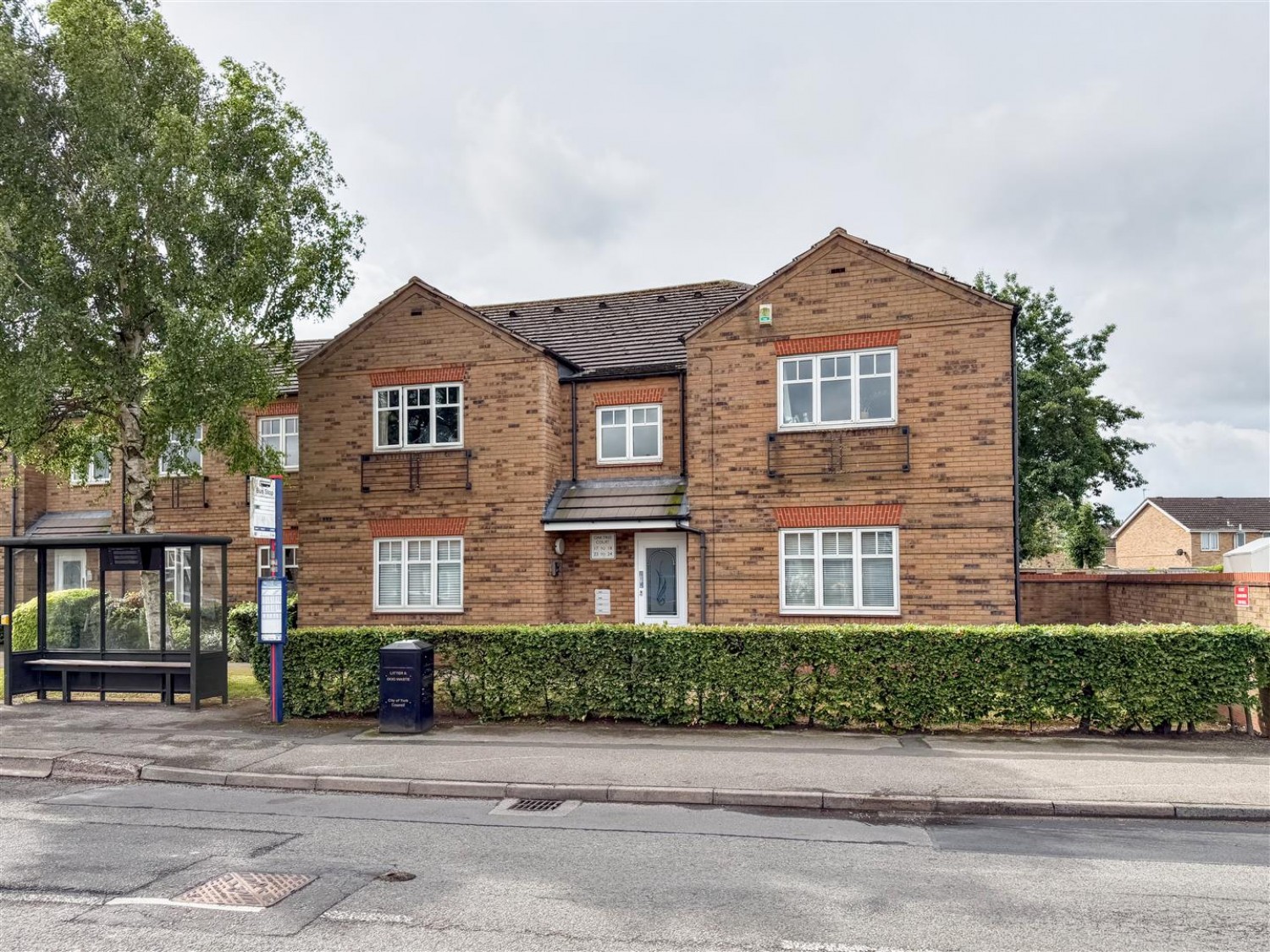 Oak Tree Court, Haxby, York