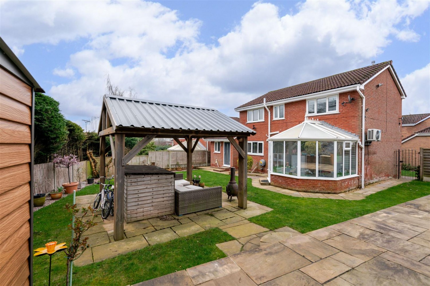 Portside Close, Worsley, Manchester
