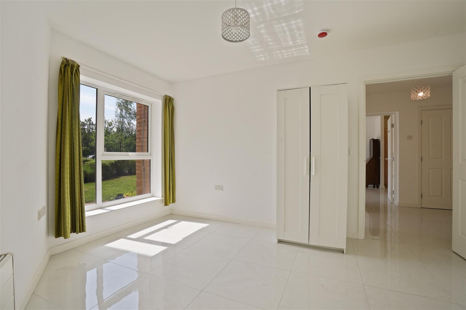 Flat 1, 70, Dyche Road Sheffield, S8 8DS