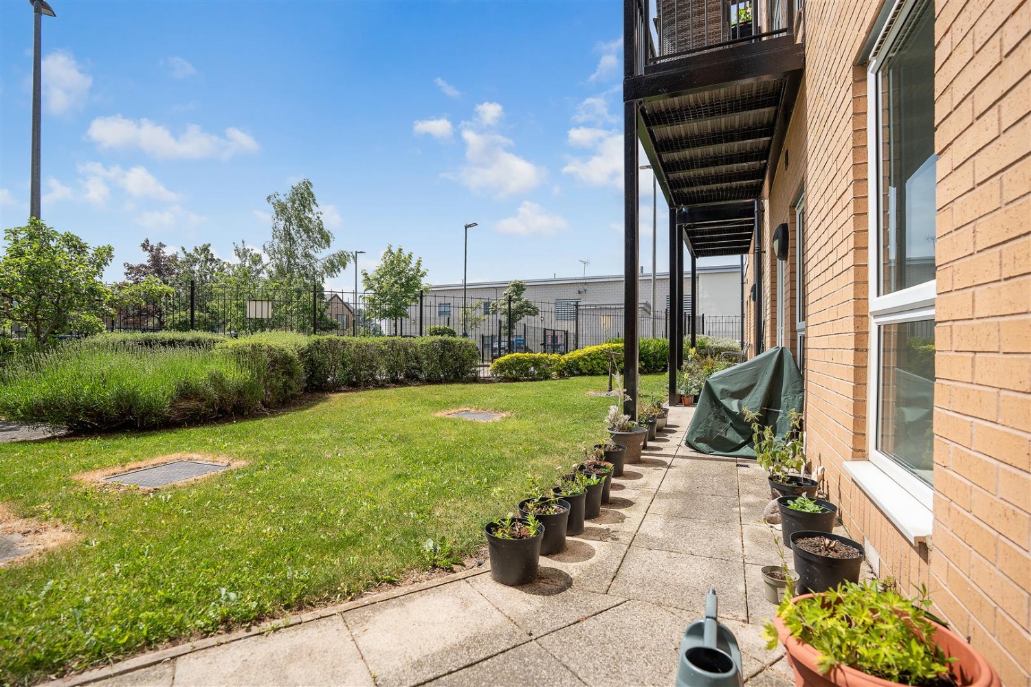 Flat 1, 70, Dyche Road Sheffield, S8 8DS