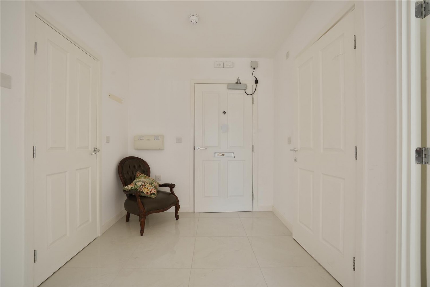 Flat 1, 70, Dyche Road Sheffield, S8 8DS