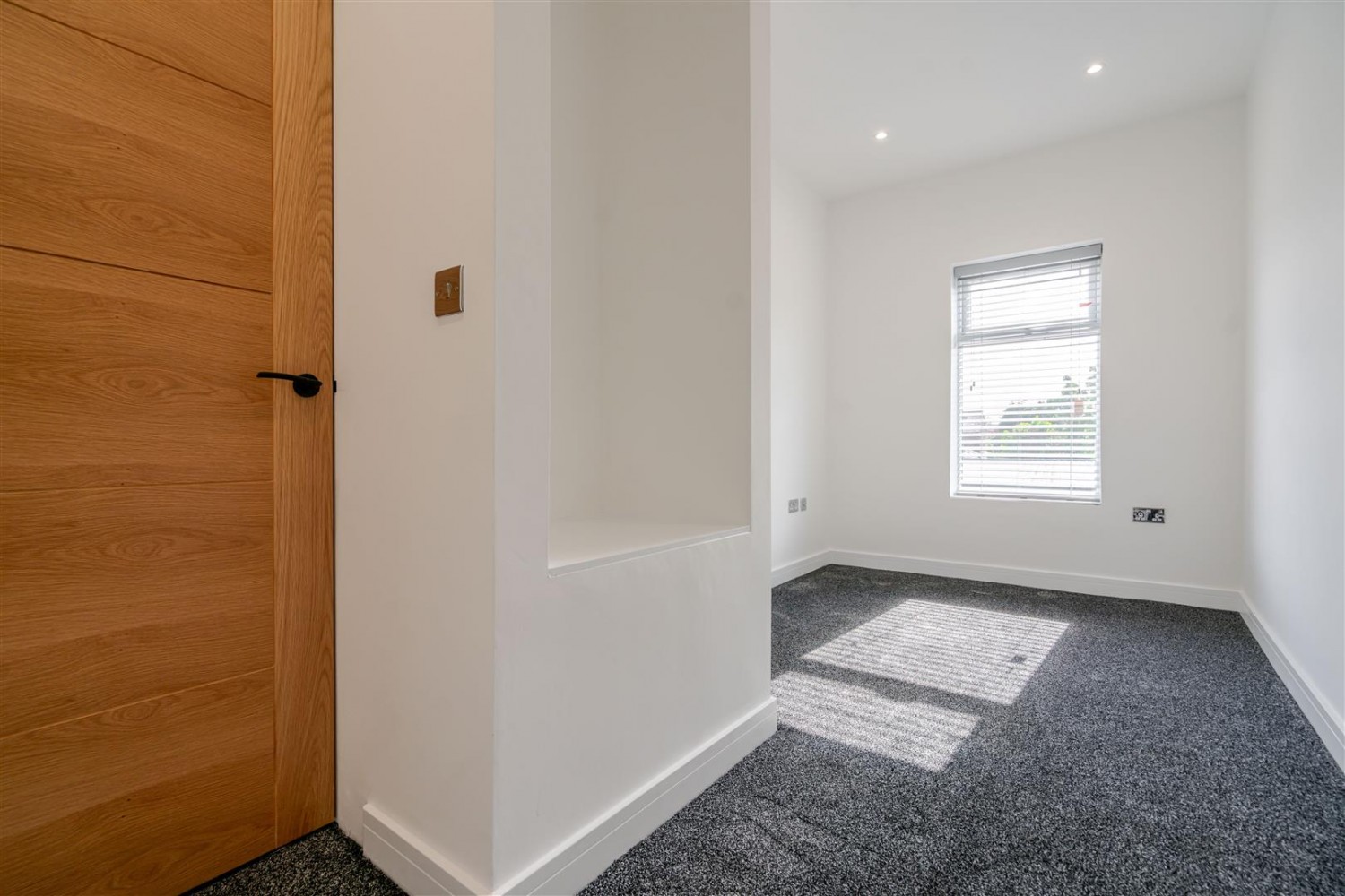 Lilford St, Leigh