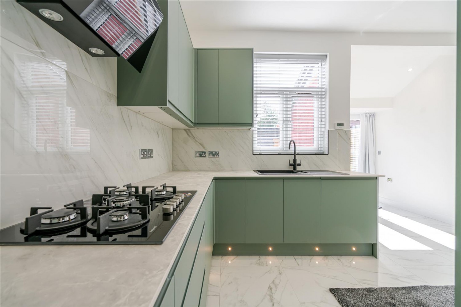 Lilford St, Leigh
