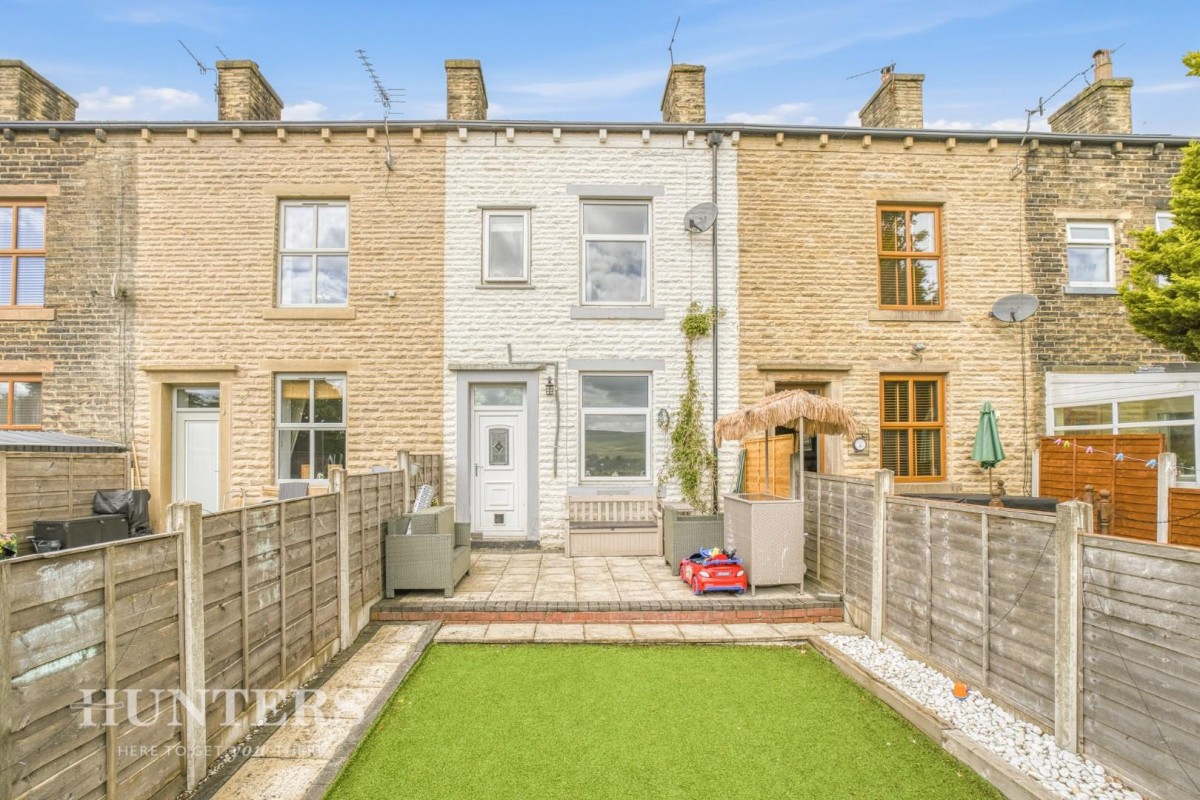 Turf Terrace, Littleborough, OL15 8EL