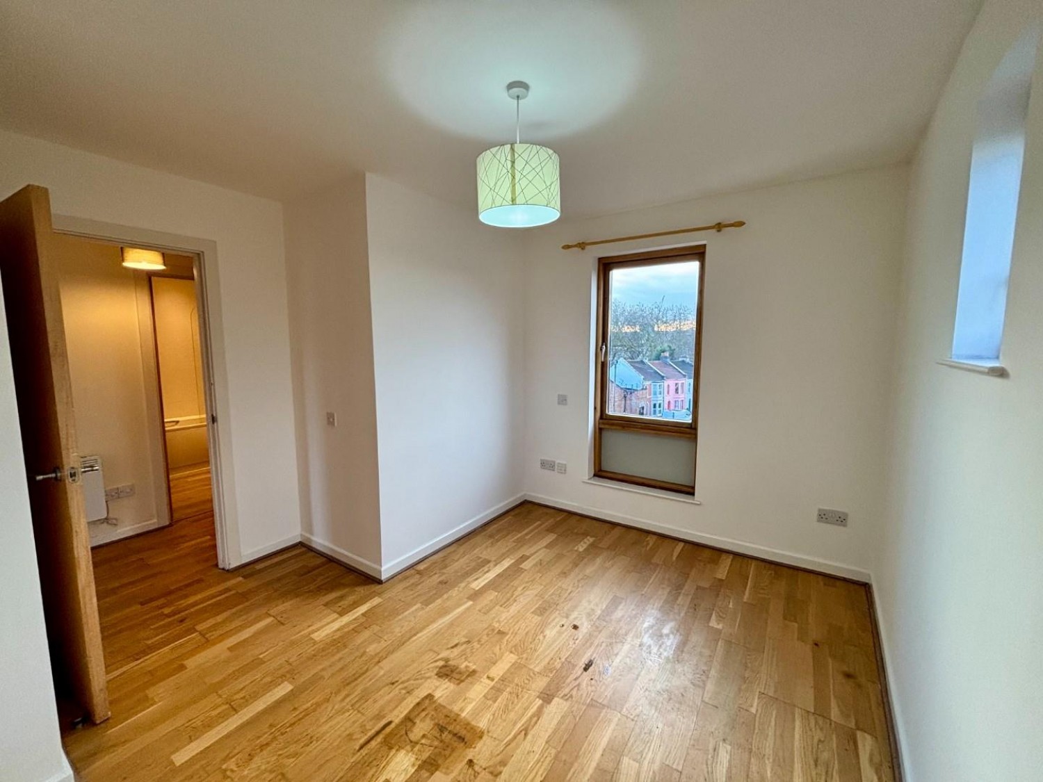 Tempera, 152 Lawrence Hill, Bristol BS5 0DN