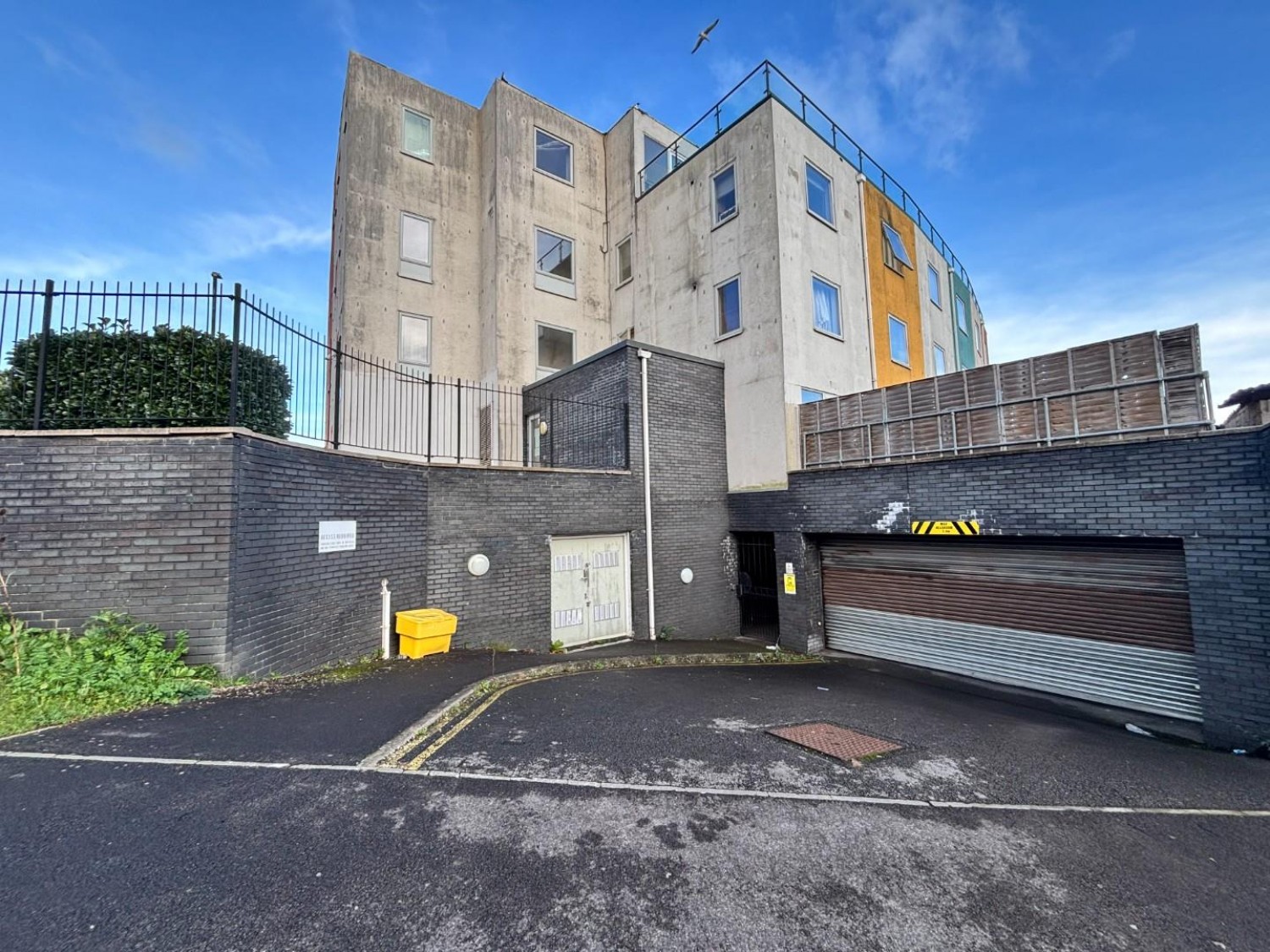 Tempera, 152 Lawrence Hill, Bristol BS5 0DN