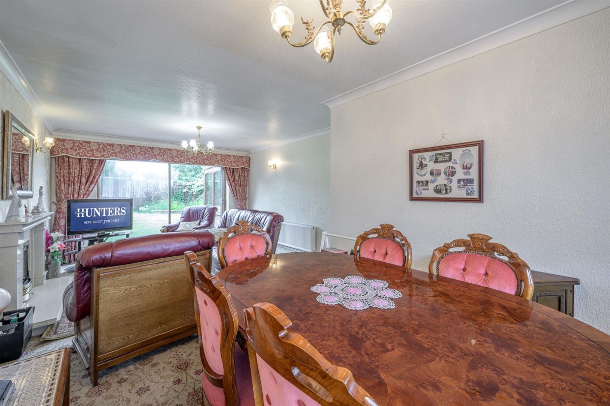 Margaret Close, Quarry Bank, DY5 2XD