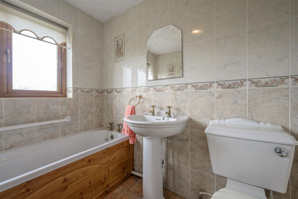 Margaret Close, Quarry Bank, DY5 2XD