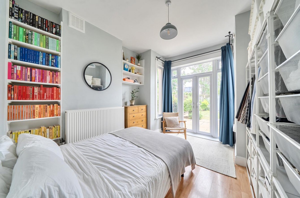 Brownhill Road, London, SE6 1AU