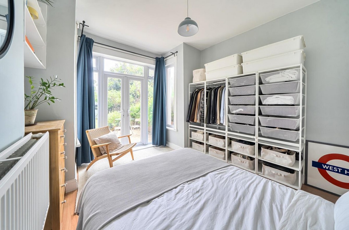 Brownhill Road, London, SE6 1AU
