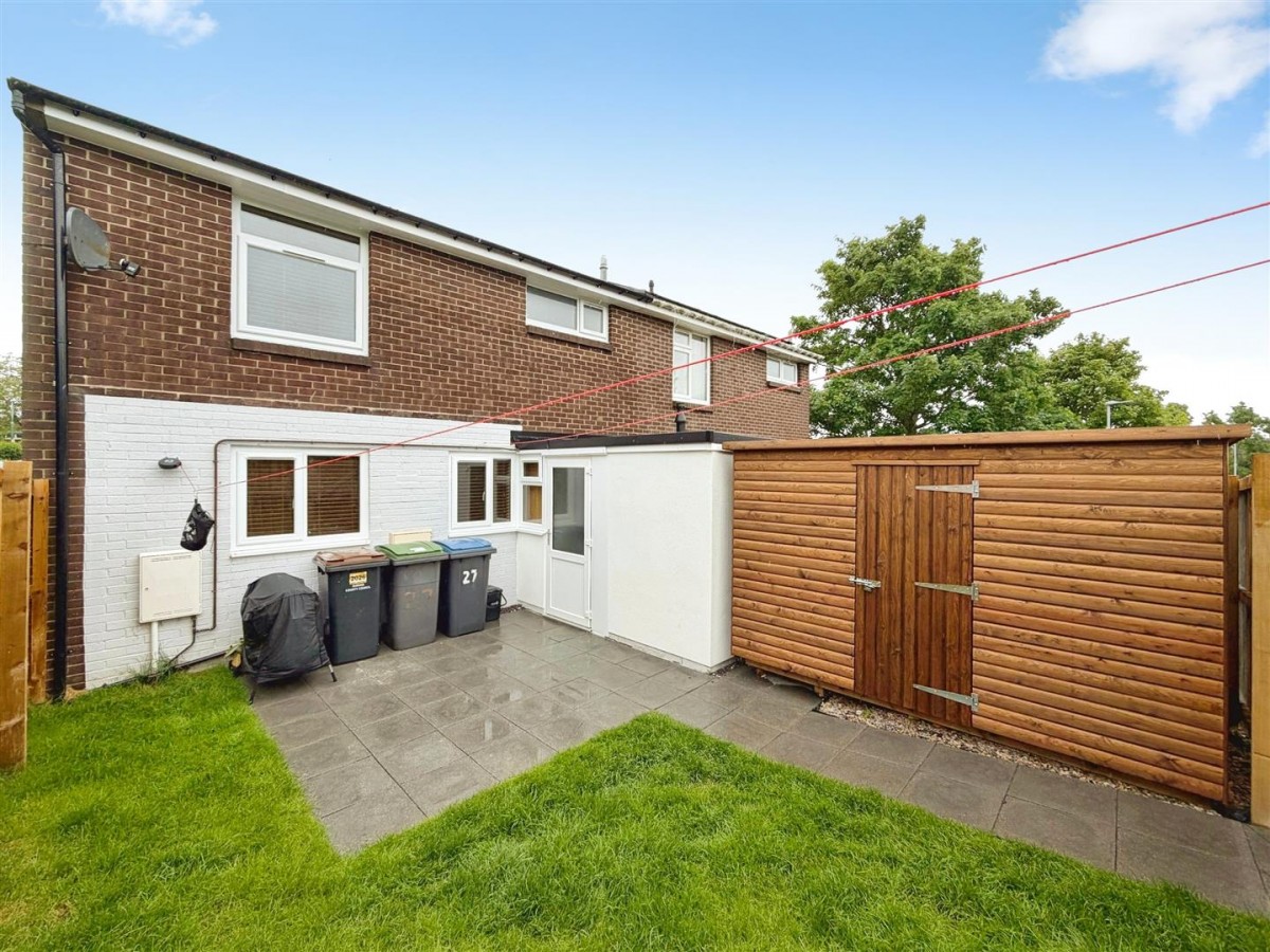 North Magdalene, Consett