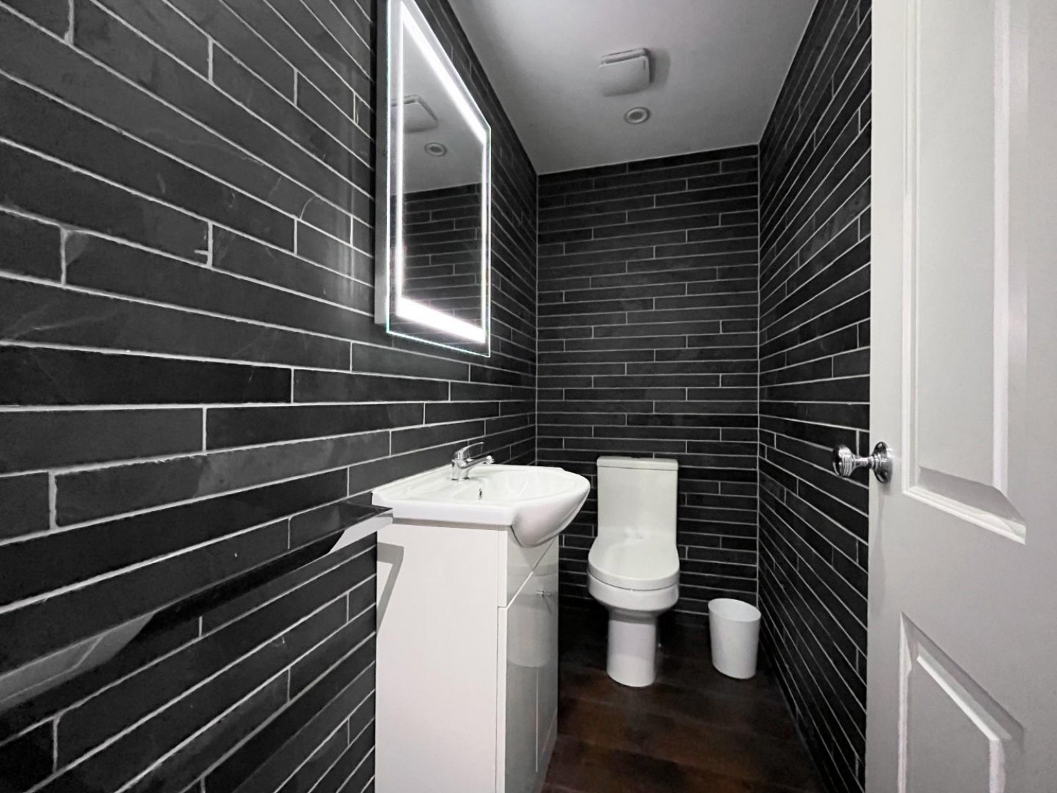 2 bedroom Flat to let in Britannia Street, Leeds