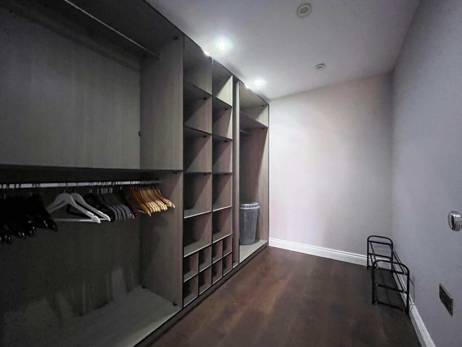 2 bedroom Flat to let in Britannia Street, Leeds