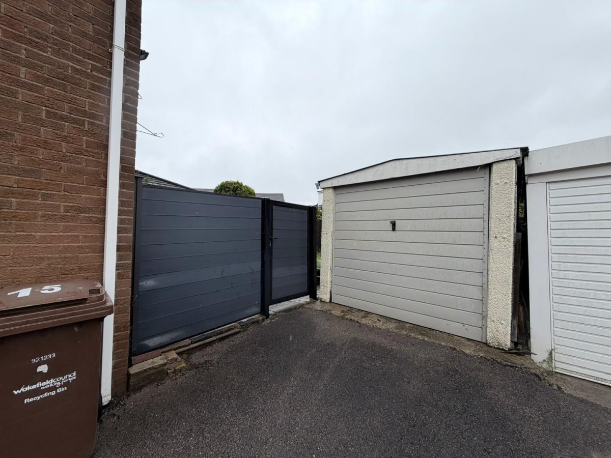 Walnut Drive, Pontefract