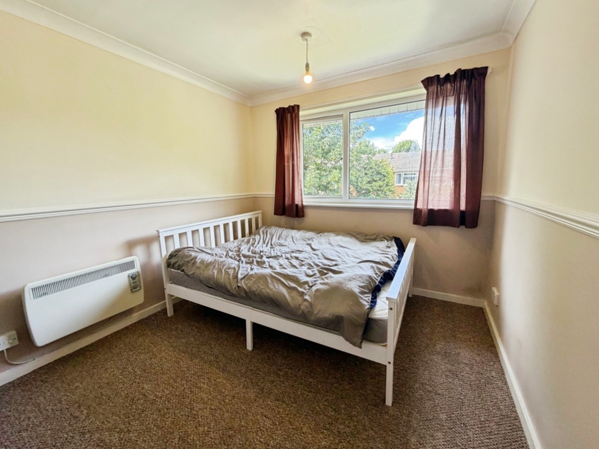 Nethercote Gardens, Shirley, Solihull B90 1BJ