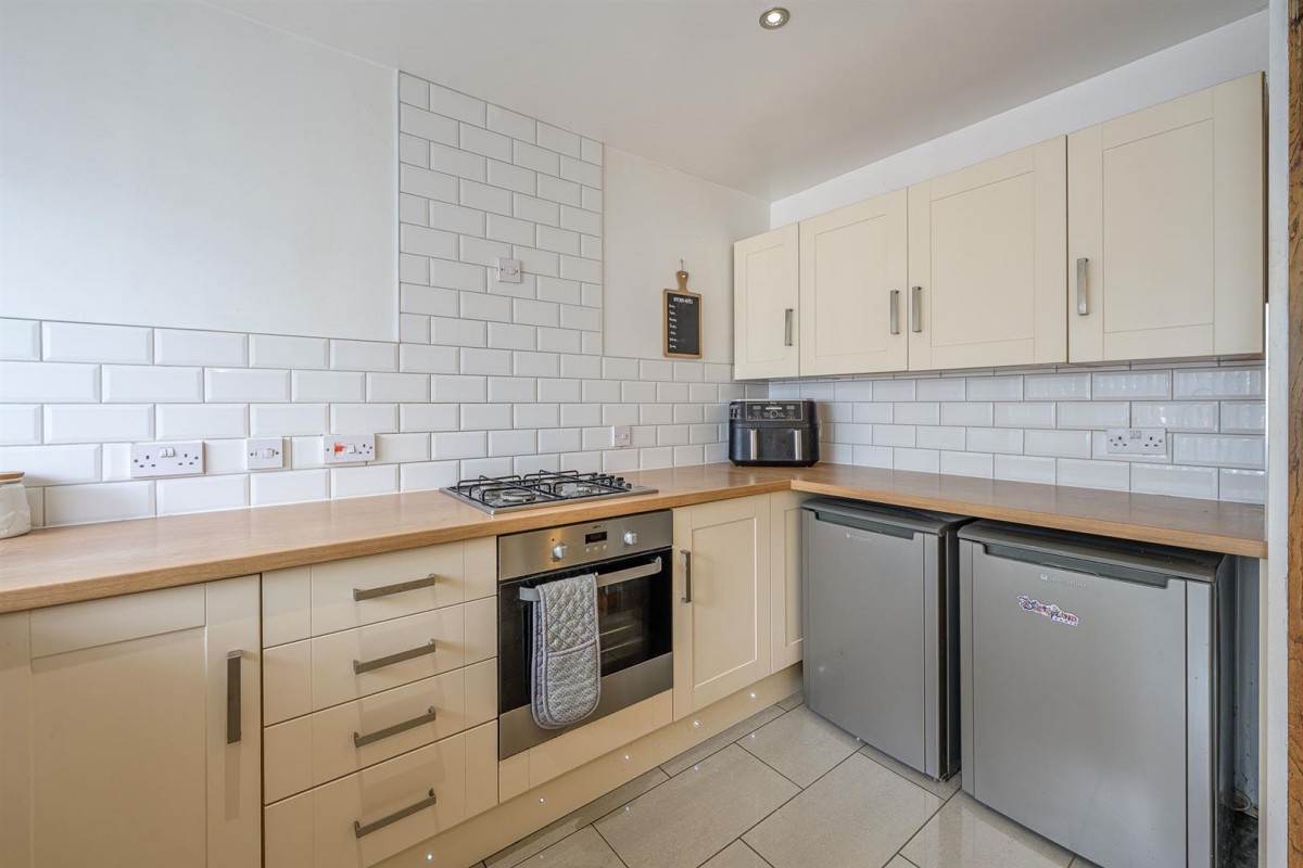 Beech Tree Close, Kingswinford, DY6 7DR