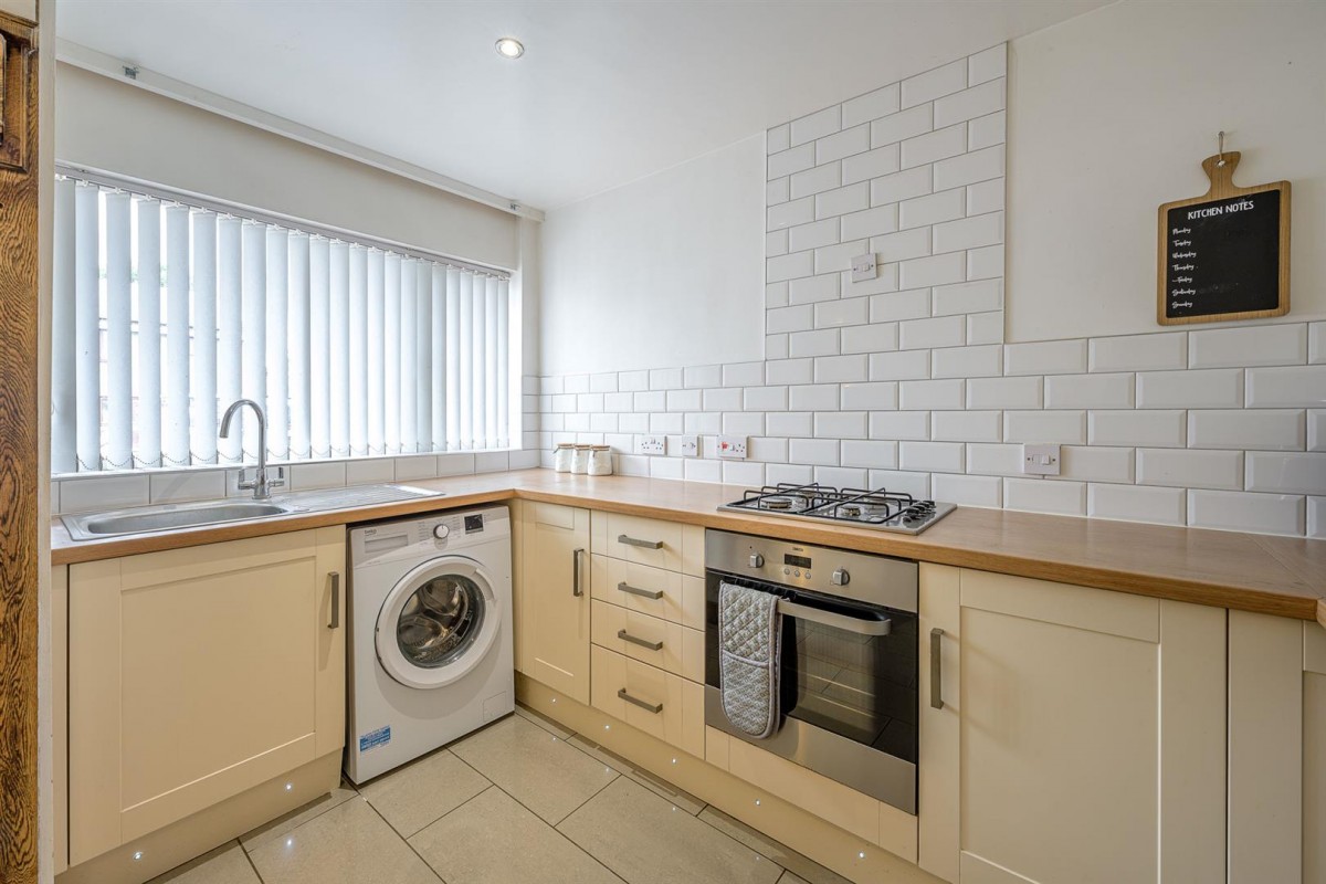 Beech Tree Close, Kingswinford, DY6 7DR