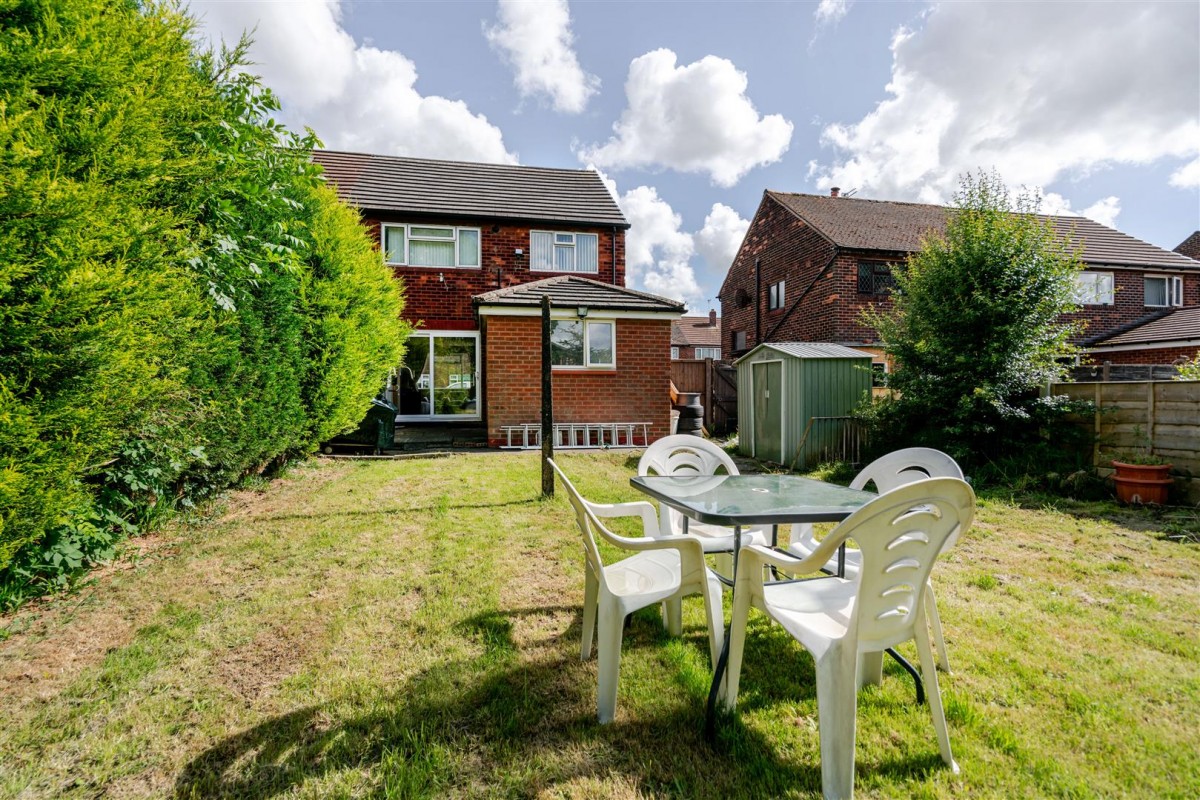 Willow Crescent, Leigh