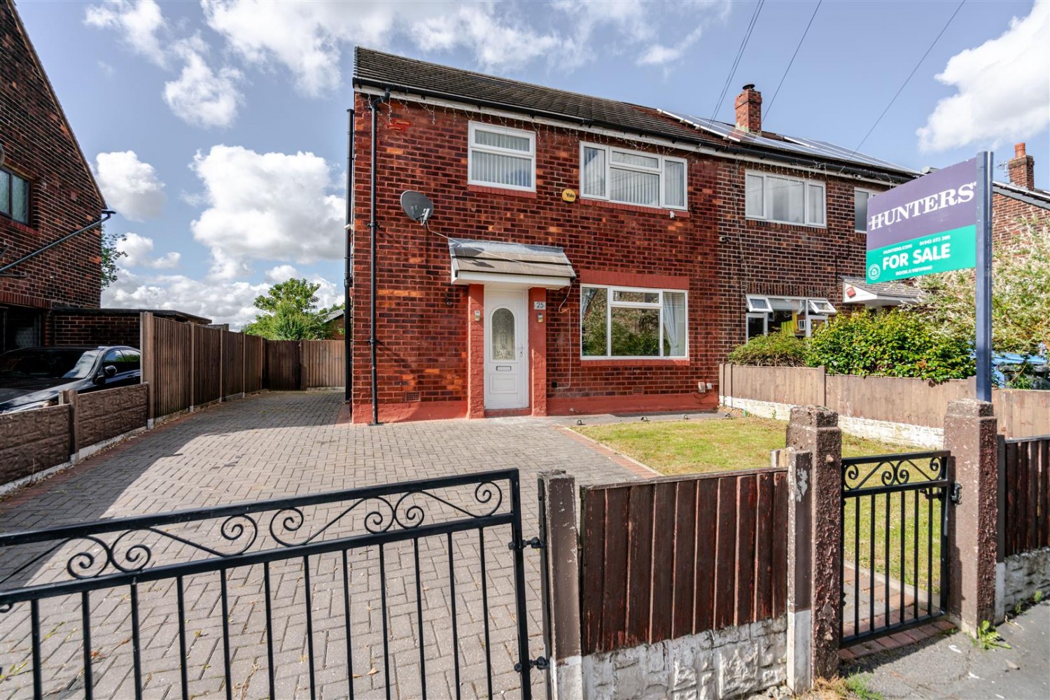 Willow Crescent, Leigh