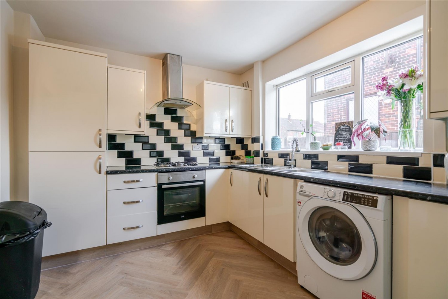 Willow Crescent, Leigh
