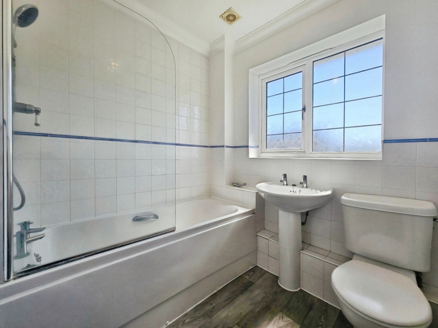 2 bedroom House for sale in Jupiter Lane, Kingsnorth
