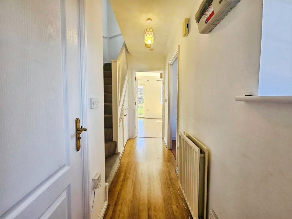 Jupiter Lane, Kingsnorth