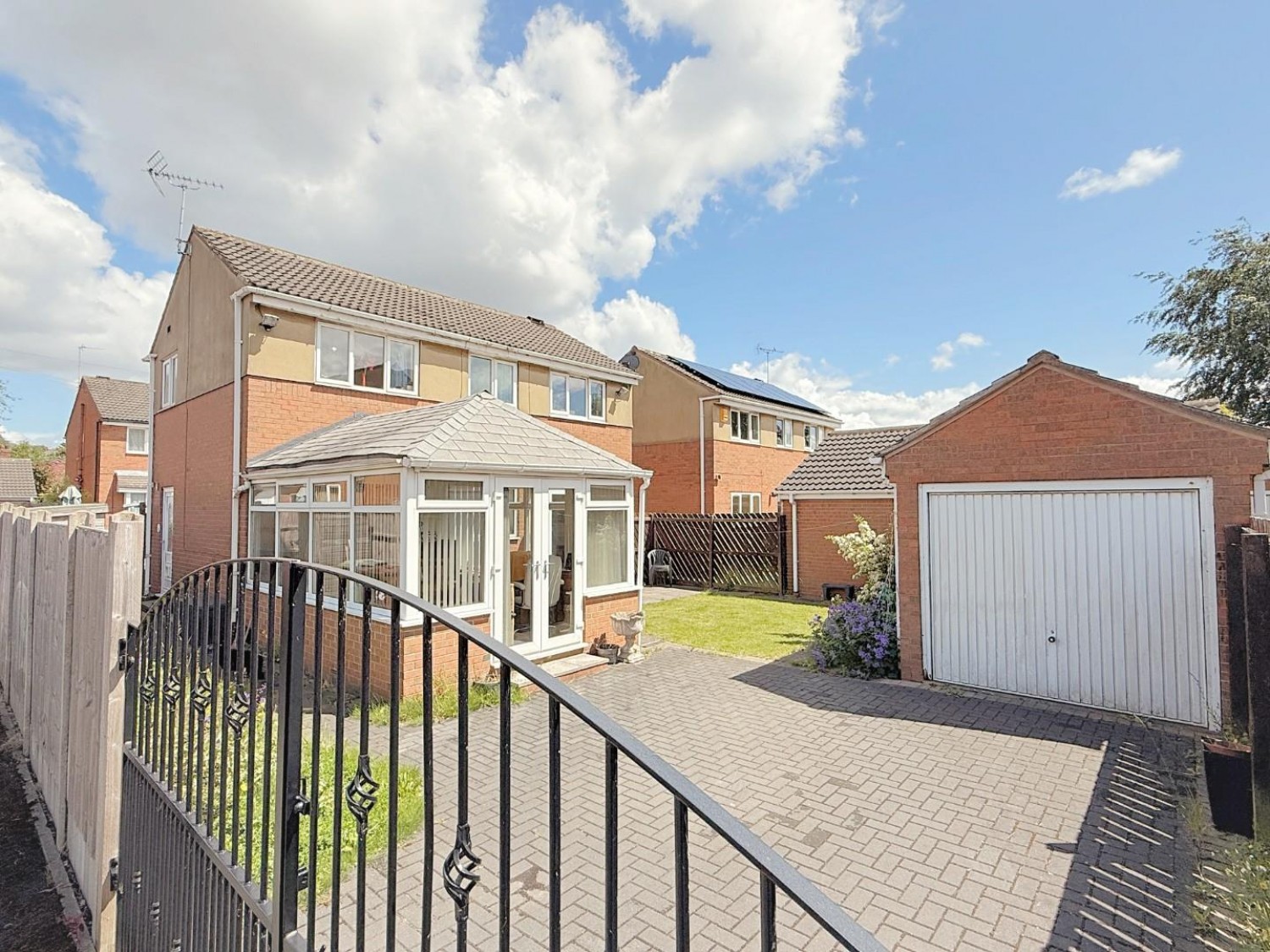 Richmond Close, Bramley, Leeds