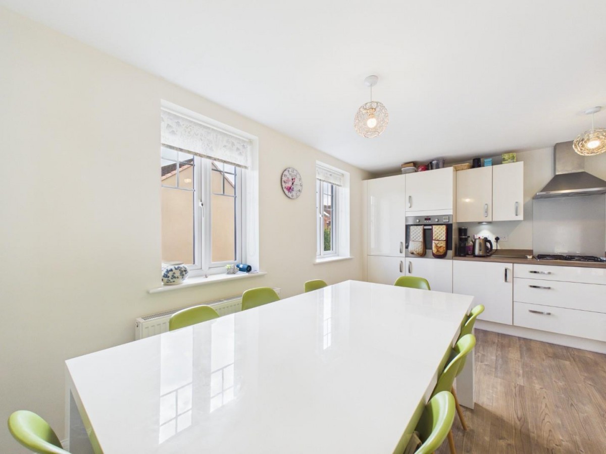 Harvest Way, Thornbury, South Gloucestershire