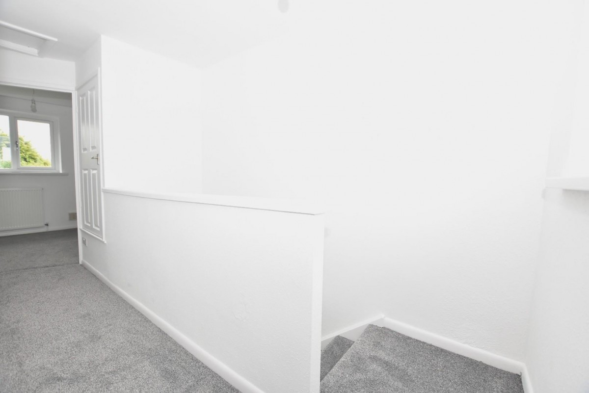North Side, New Tupton, Chesterfield, S42 6BN