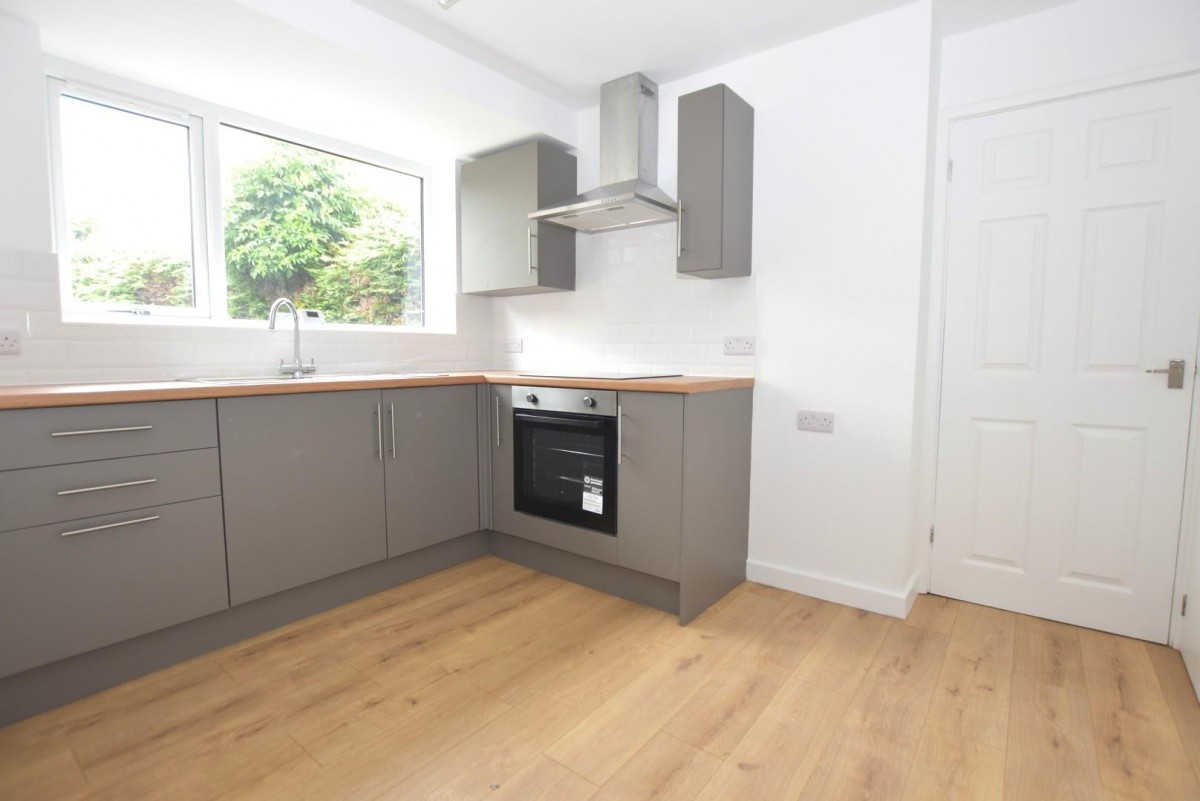 North Side, New Tupton, Chesterfield, S42 6BN