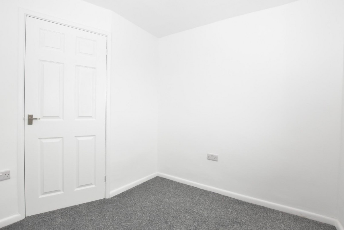 North Side, New Tupton, Chesterfield, S42 6BN