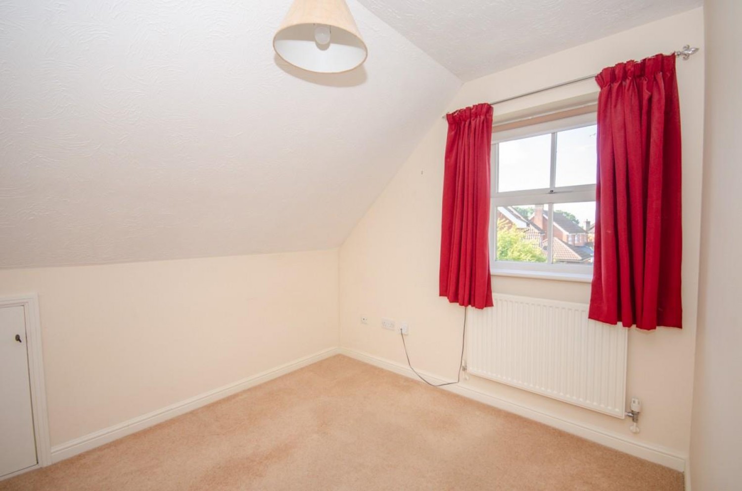 Heathfields, Downend, Bristol, BS16 6HT