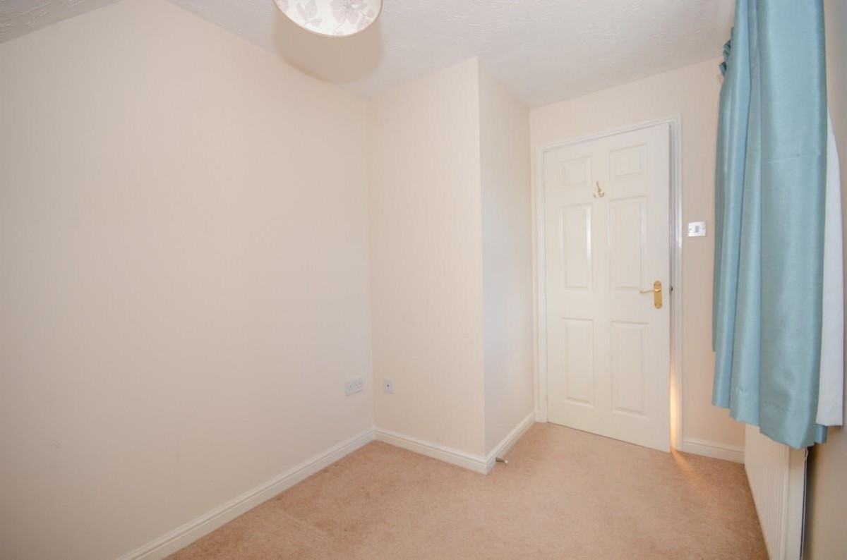 Heathfields, Downend, Bristol, BS16 6HT