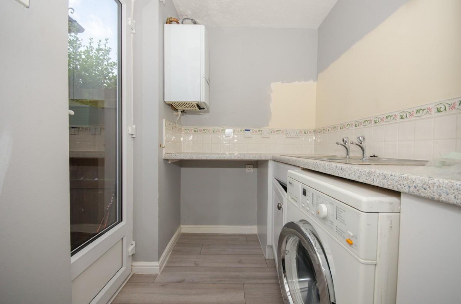 Heathfields, Downend, Bristol, BS16 6HT