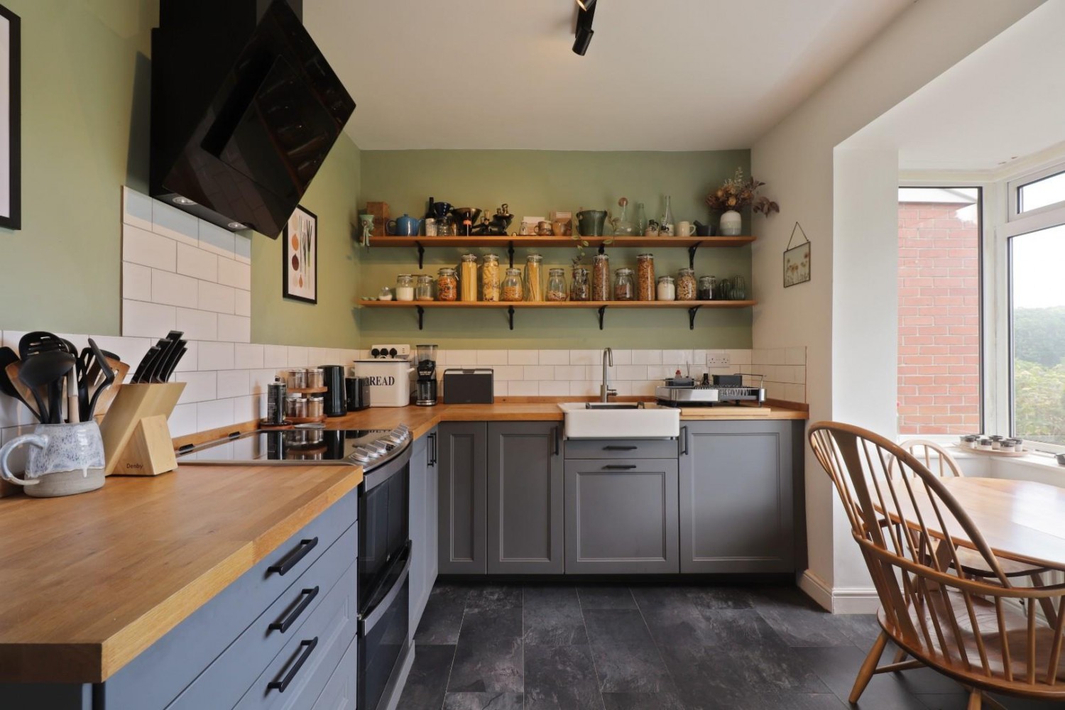 Hollythorpe Road, Norton Lees, Sheffield, S8 9NF
