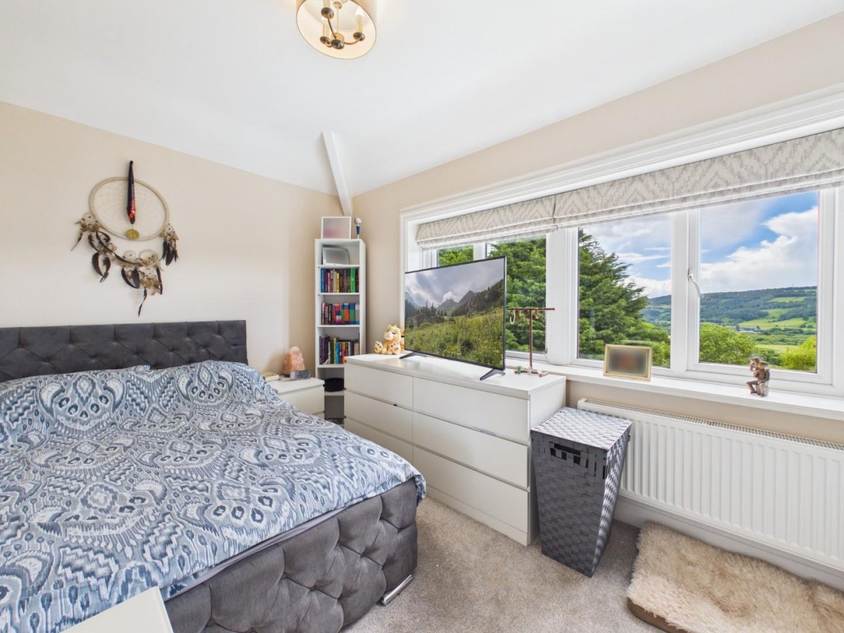 Barley Cote Avenue, Riddlesden, Keighley