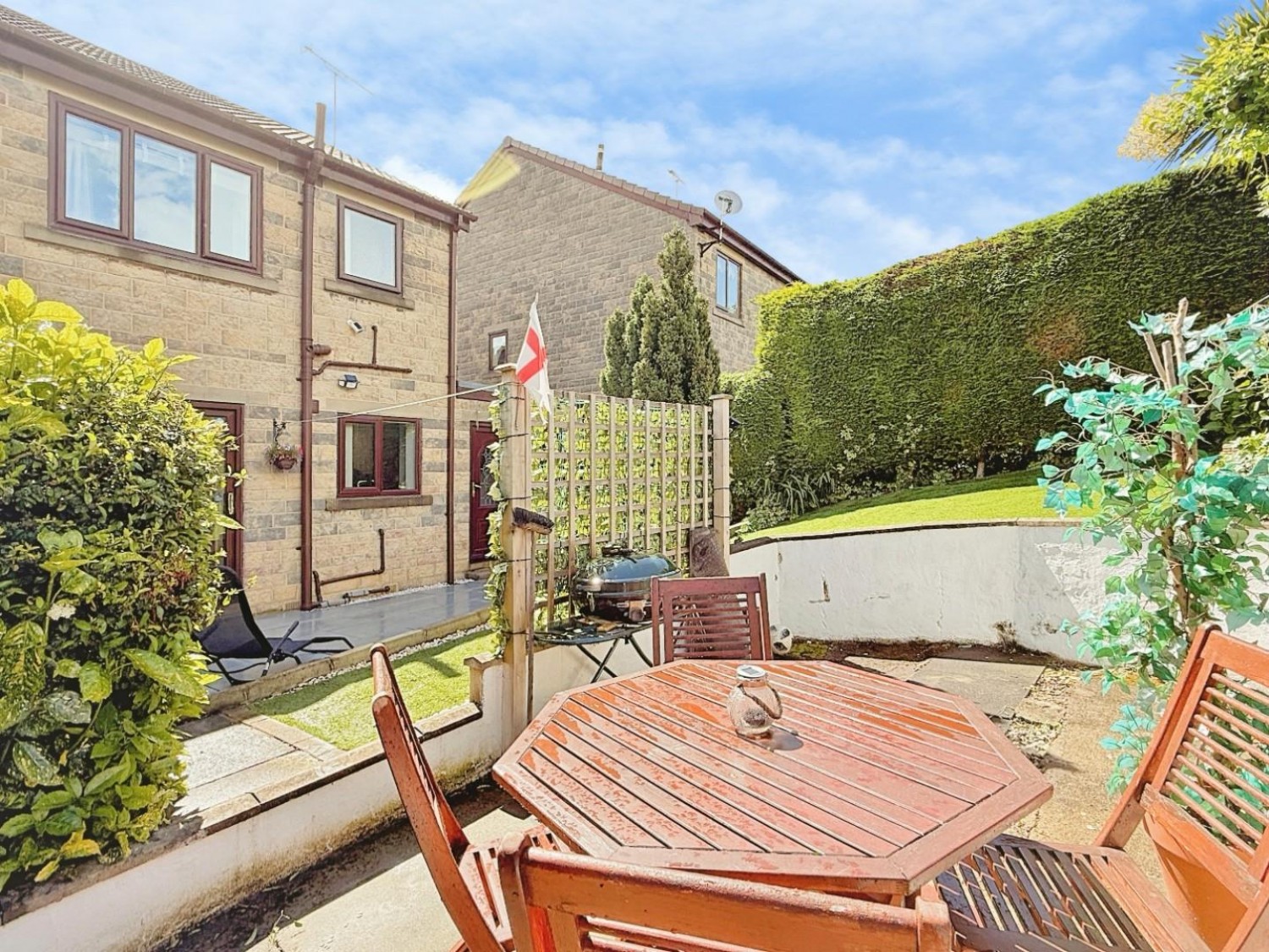 Regency Park Road, Pudsey, LS28 8PW