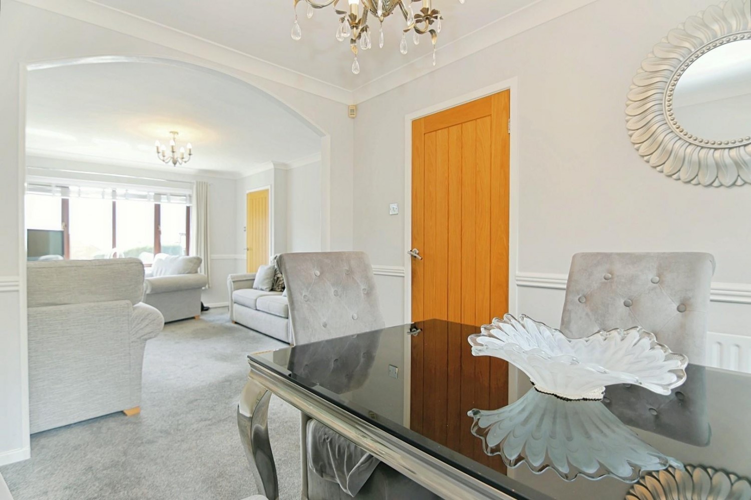 Regency Park Road, Pudsey, LS28 8PW