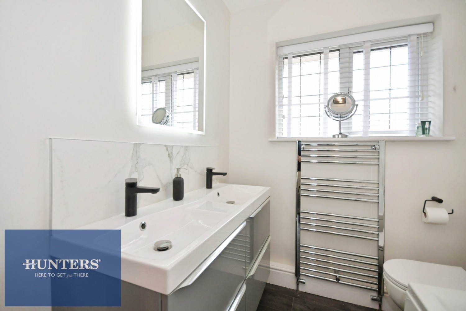 Broomfield Avenue, Hasland, Chesterfield, S41 0NE
