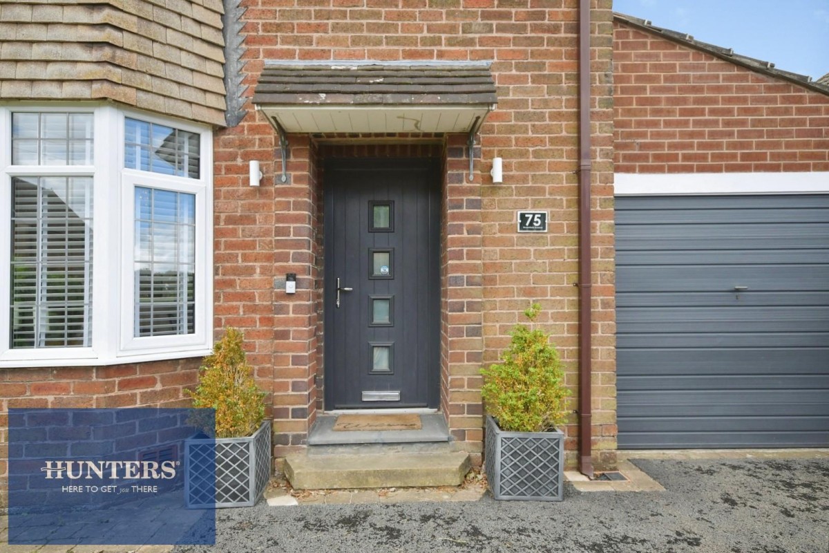Broomfield Avenue, Hasland, Chesterfield, S41 0NE
