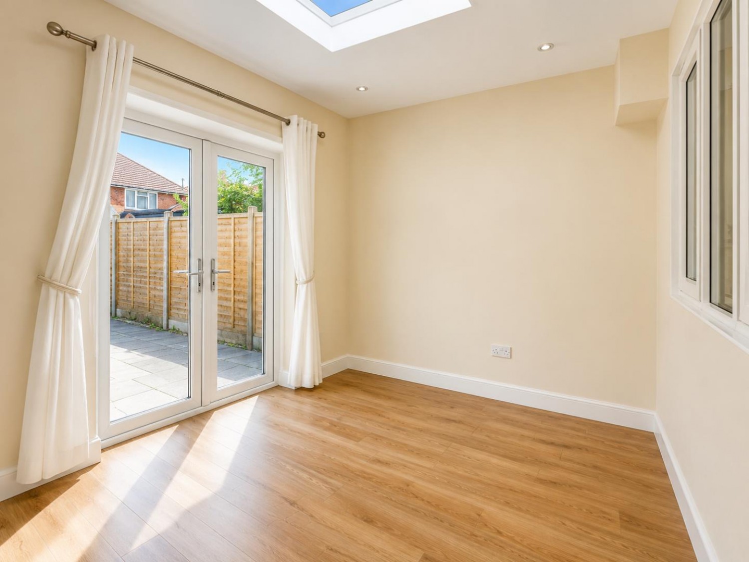 Green Wrythe Lane, Carshalton, SM5